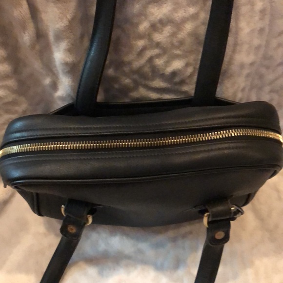 Vintage Dooney&Bourke all leather9x8x3 8” drop - Picture 14 of 15